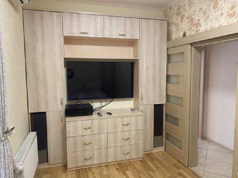 Продажа 3-комнатной квартиры 60 м², Криворожская ул., 14А