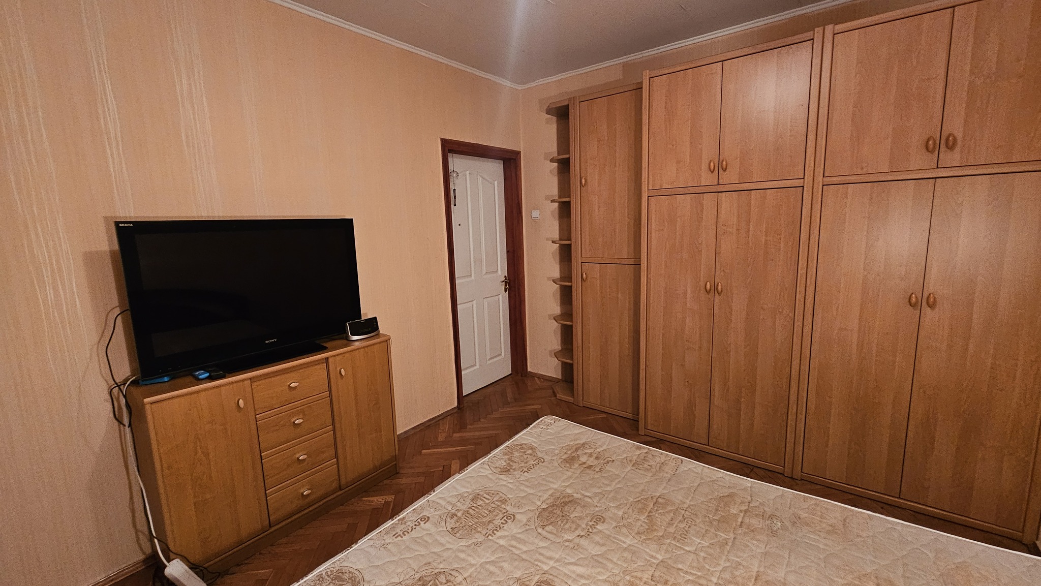 Аренда 2-комнатной квартиры 70 м², Наталии Ужвий ул., 4