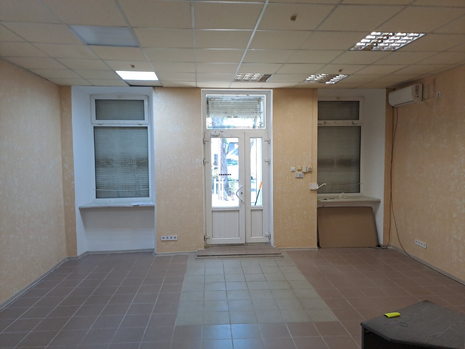 Аренда торгового помещения 83 м², Торговая ул.