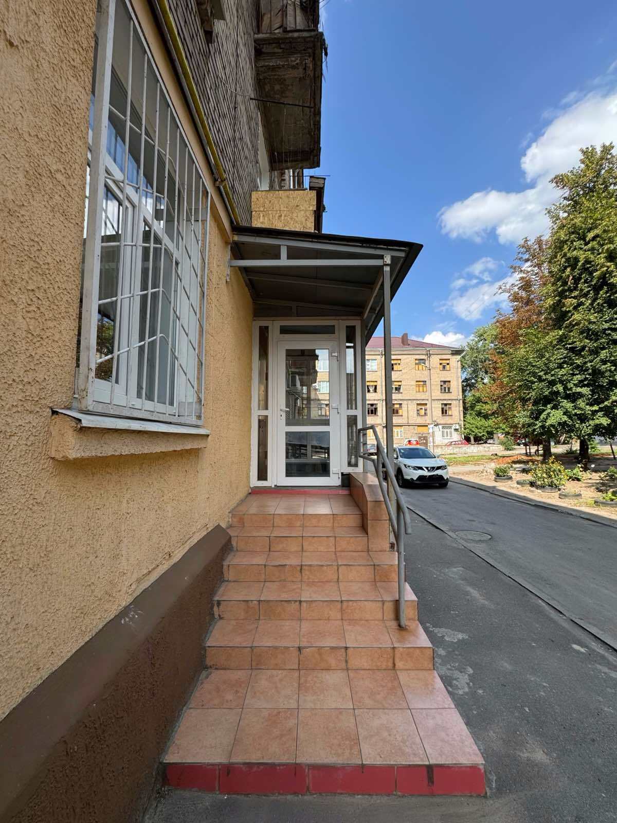 Продаж офісу 40 м², Жуковського вул.