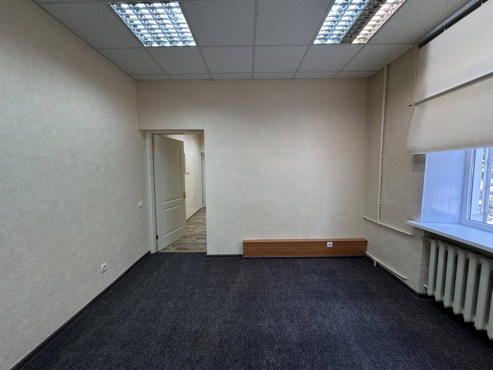 Продаж офісу 40 м², Жуковського вул.
