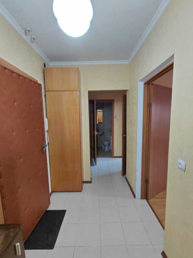 Аренда 1-комнатной квартиры 41 м², Эрнста ул., 6