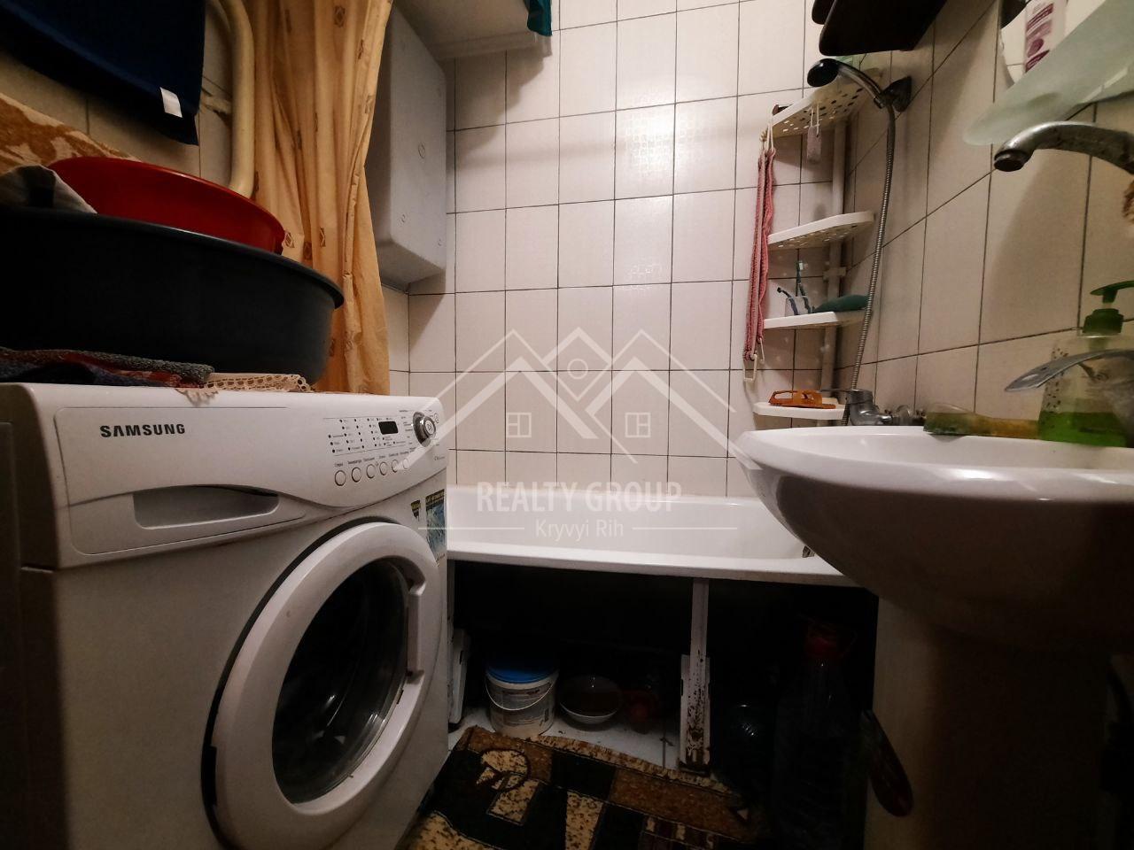 Продажа 3-комнатной квартиры 60 м², Содружества ул.