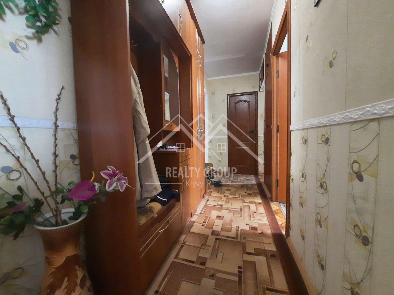 Продажа 3-комнатной квартиры 60 м², Содружества ул.