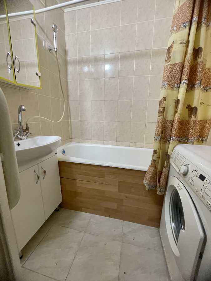 Оренда 1-кімнатної квартири 42 м², Петра Запорожця вул., 14/3