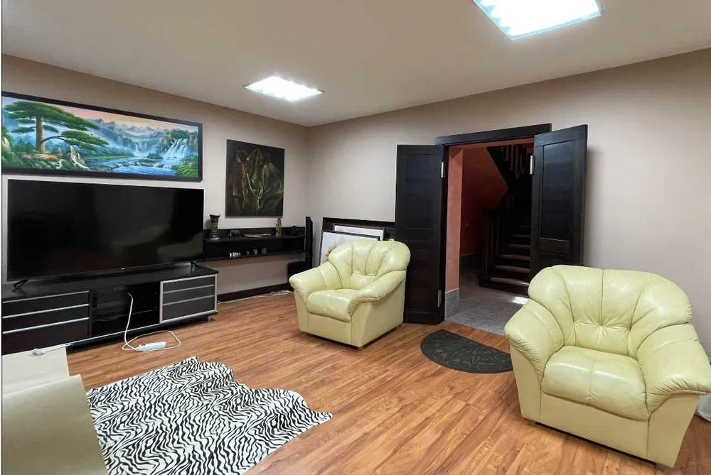Аренда коттеджа 305 м², 57-я Садовая ул.