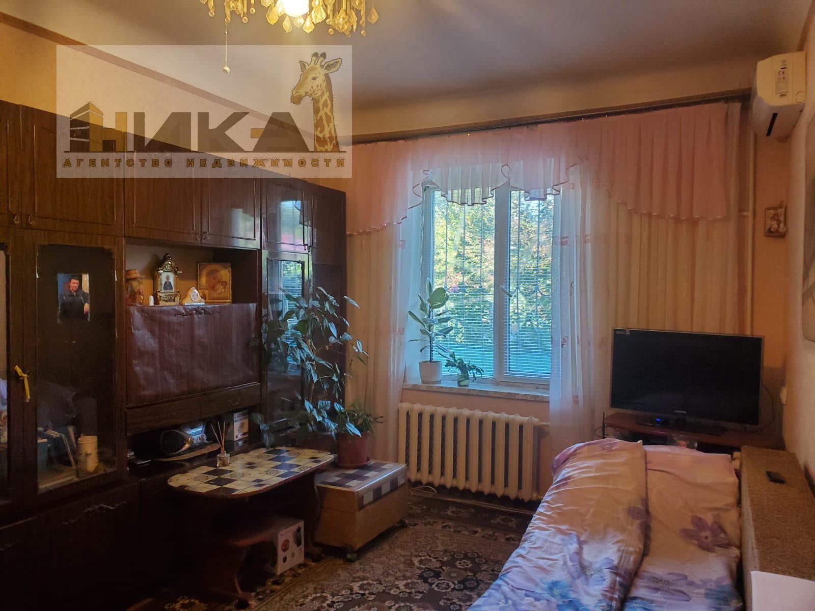 Продажа 2-комнатной квартиры 42 м², Военстрой ул.