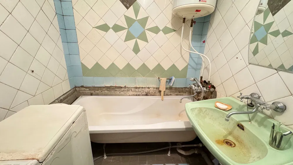 Продажа 2-комнатной квартиры 57.2 м²