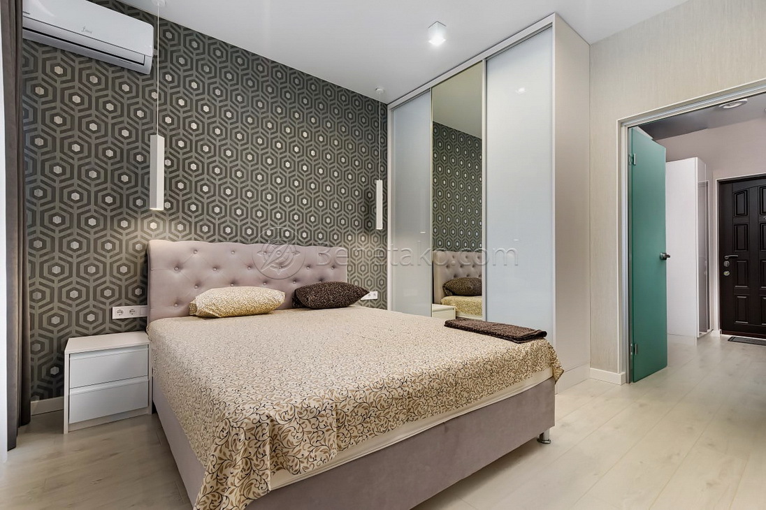 Аренда 2-комнатной квартиры 60 м², Каманина ул., 16А/5