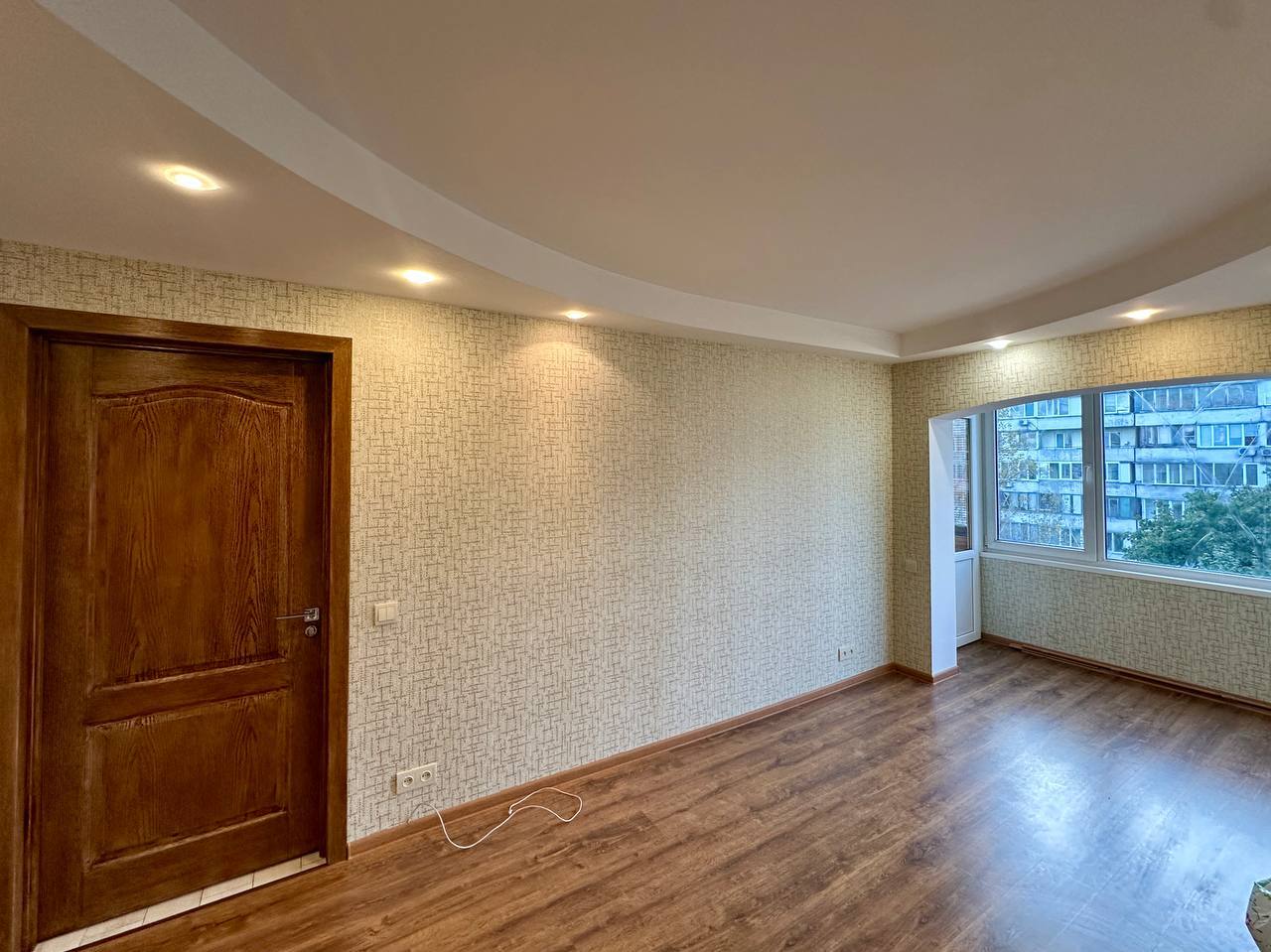 Продажа 3-комнатной квартиры 58 м², Победы просп., 17