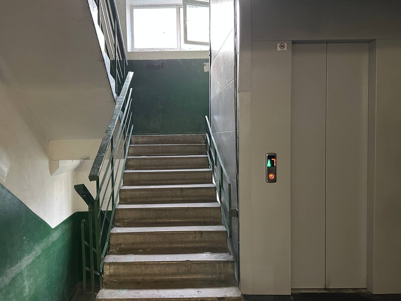 Продажа 3-комнатной квартиры 58 м², Победы просп., 17
