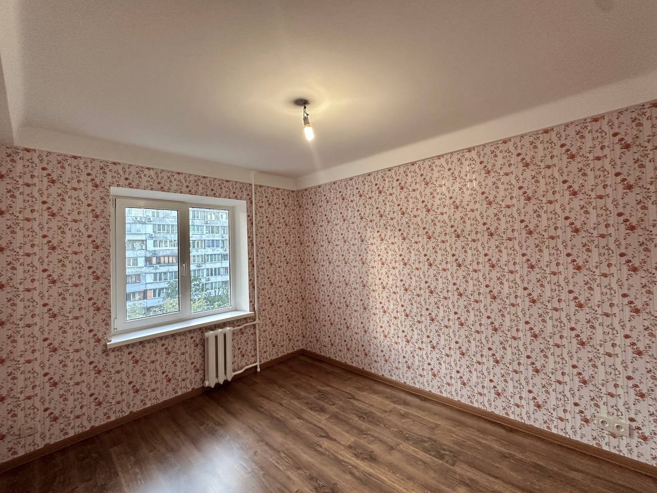 Продажа 3-комнатной квартиры 58 м², Победы просп., 17