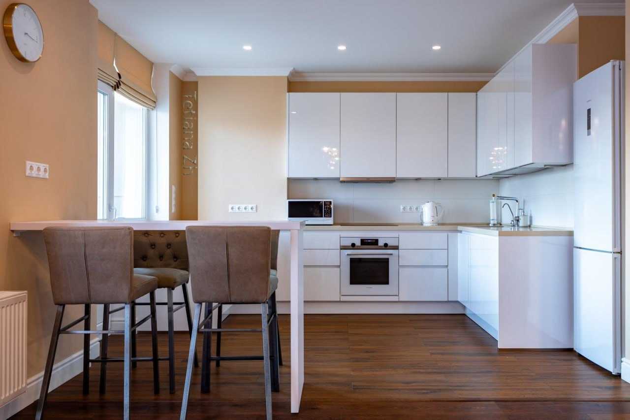 Оренда 2-кімнатної квартири 110 м², Коперника вул., 3