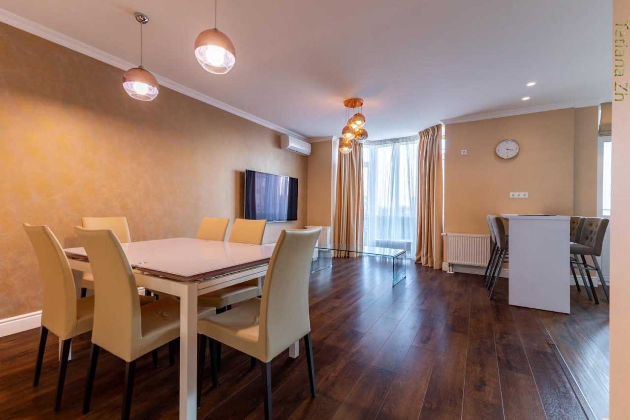 Оренда 2-кімнатної квартири 110 м², Коперника вул., 3