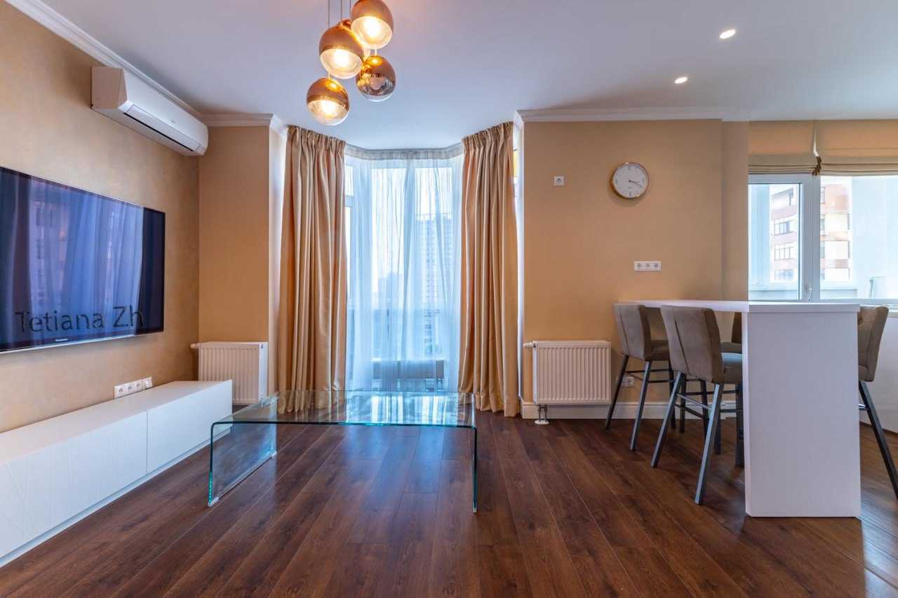 Оренда 2-кімнатної квартири 110 м², Коперника вул., 3
