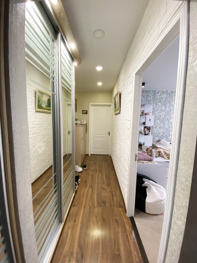 Продажа 2-комнатной квартиры 54 м², Лазурная ул.