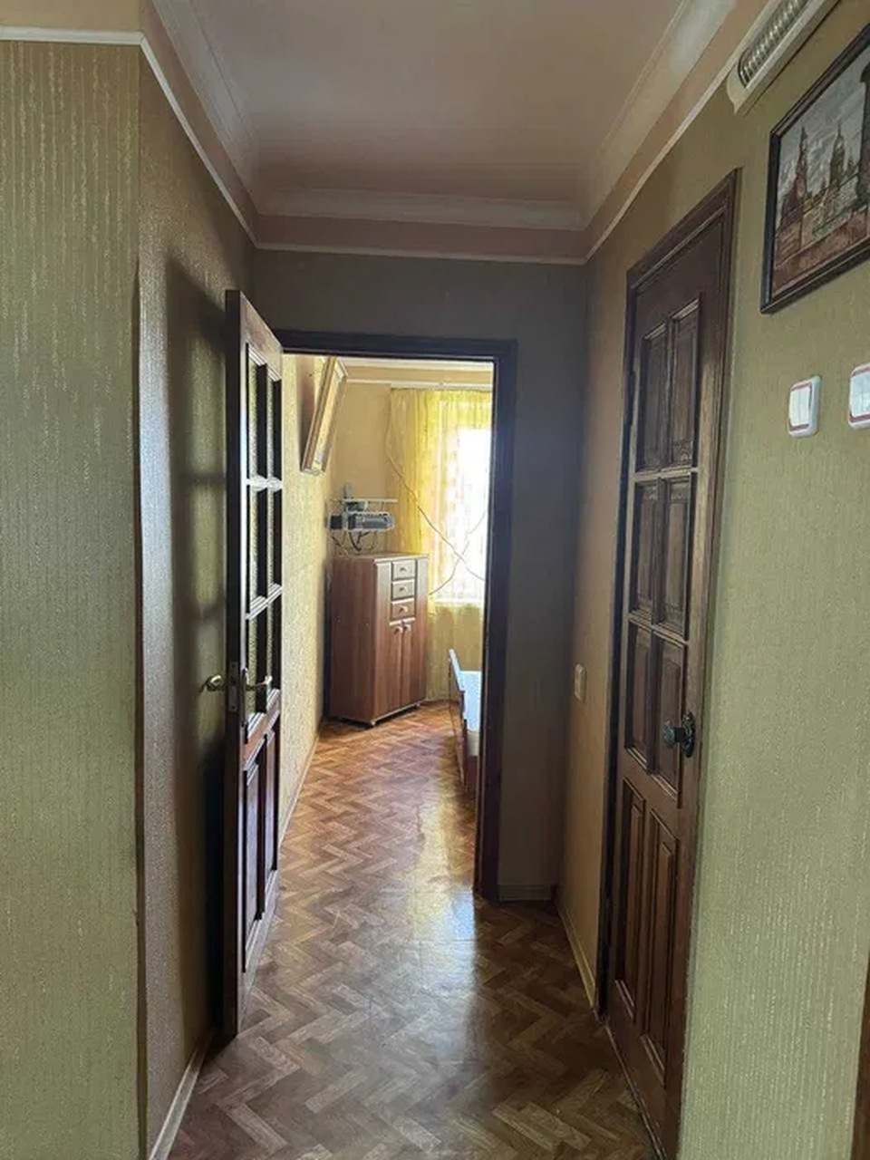 Продажа 3-комнатной квартиры 63 м², Терещенковская ул., 4
