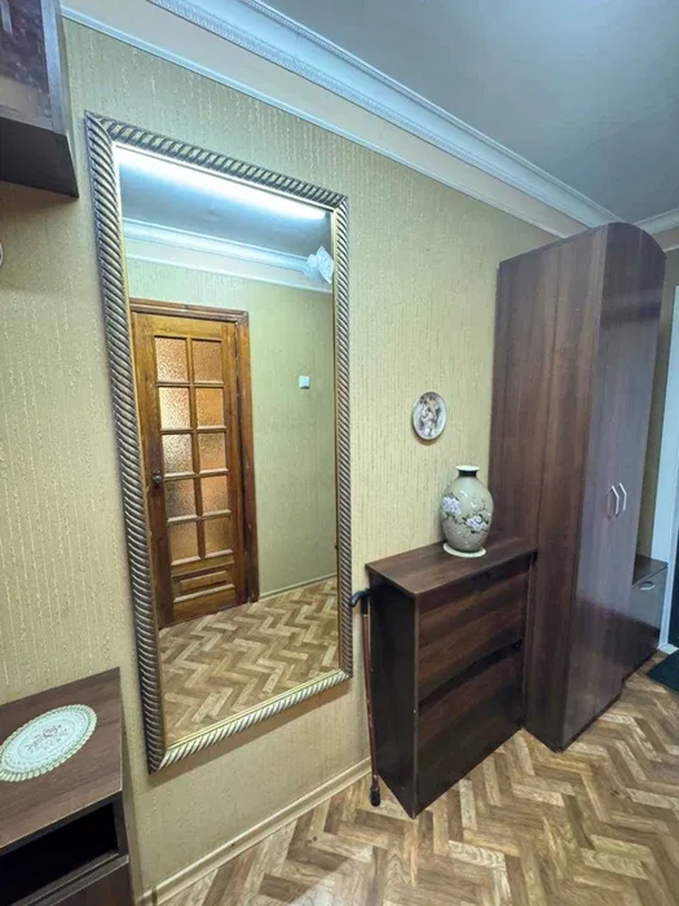 Продажа 3-комнатной квартиры 63 м², Терещенковская ул., 4