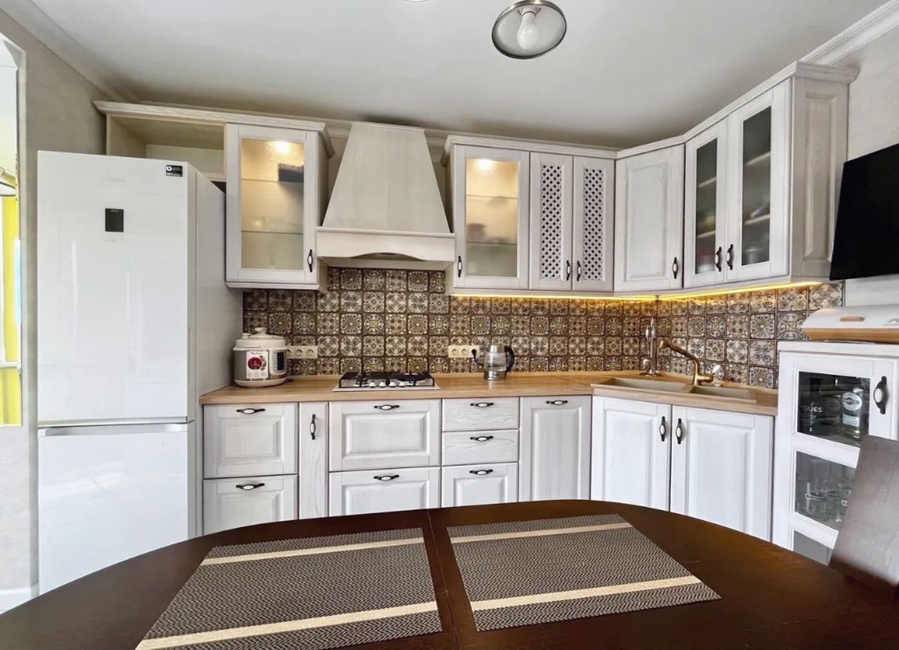 Продажа 3-комнатной квартиры 102 м², ЖК Днепровская Брама, ДОМ 1