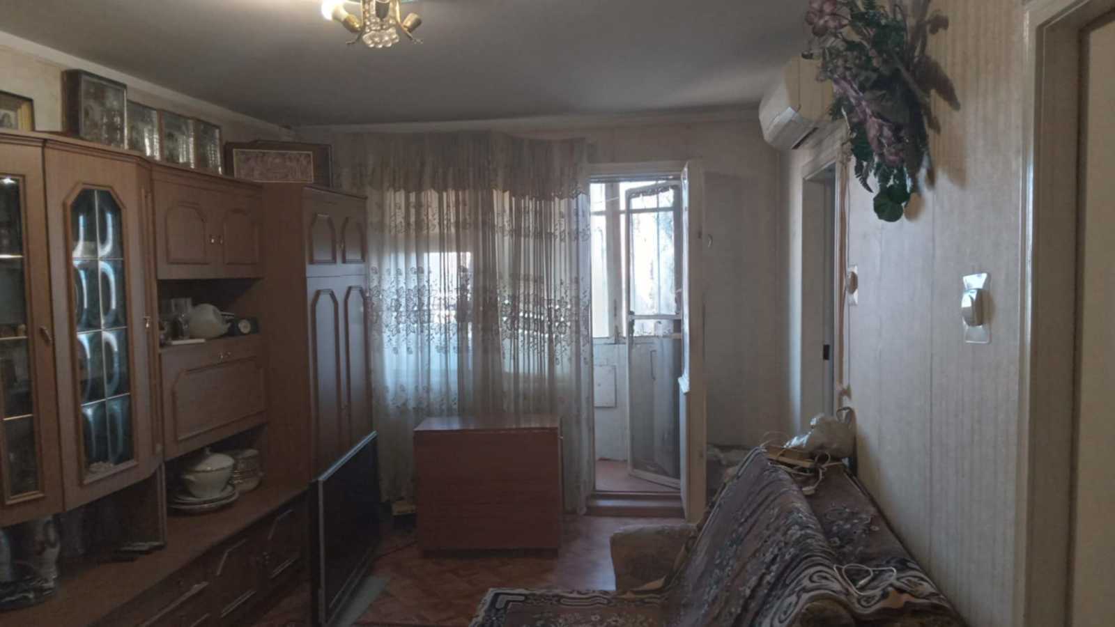 Продажа 4-комнатной квартиры 60 м², Небесной сотни просп., 61