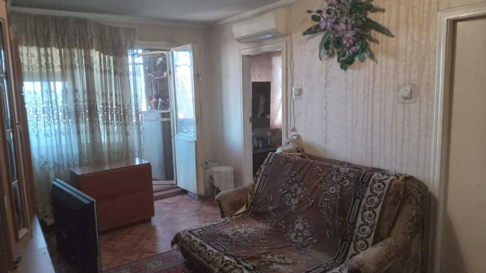 Продажа 4-комнатной квартиры 60 м², Небесной сотни просп., 61
