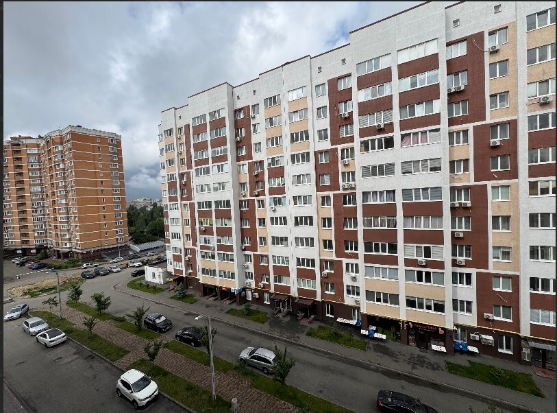 Продажа 1-комнатной квартиры 43.6 м², Вишневая ул., Машинобудівельників