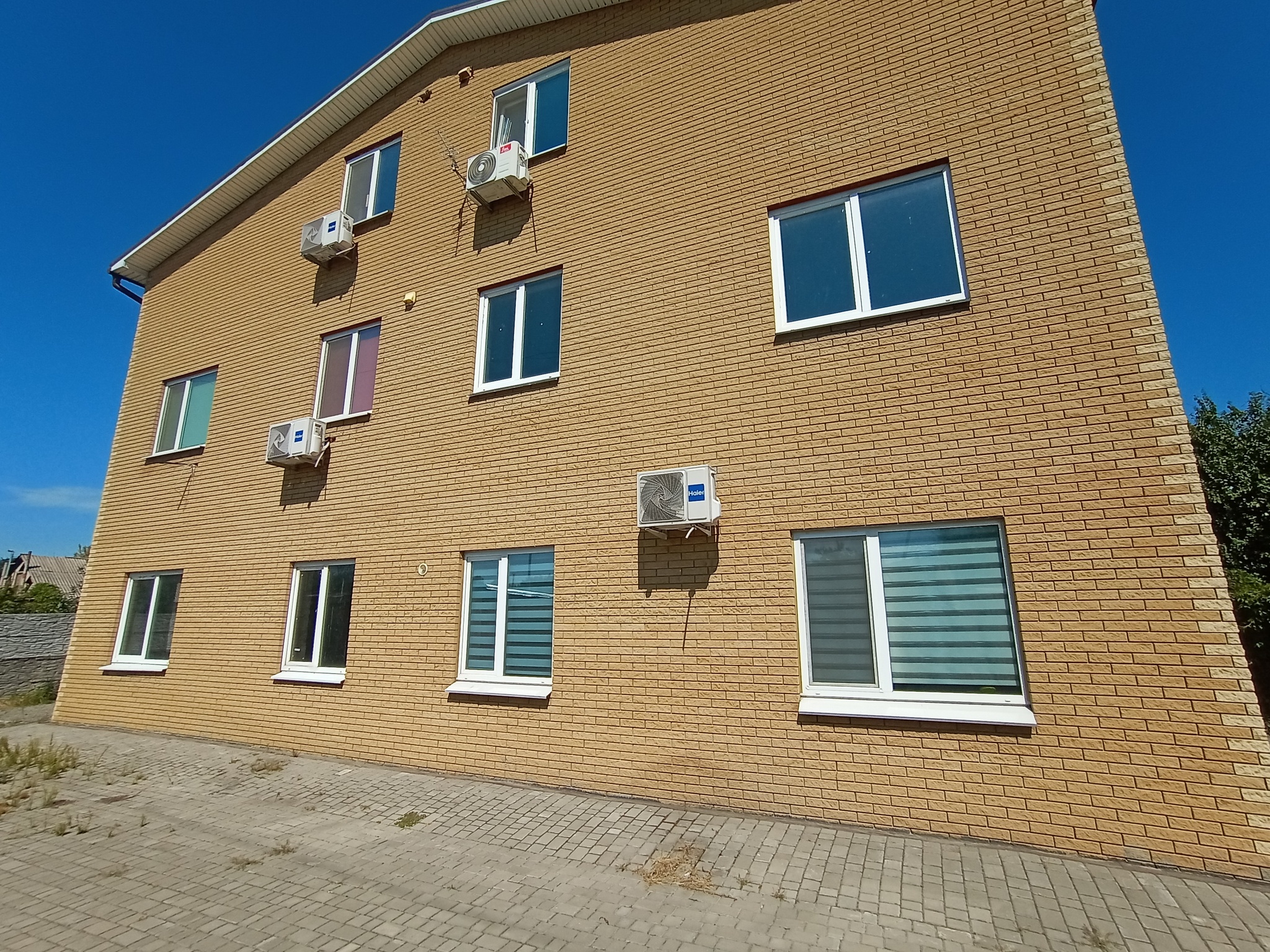 Продажа 2-комнатной квартиры 45 м², Василия Сухомлинского ул., 21
