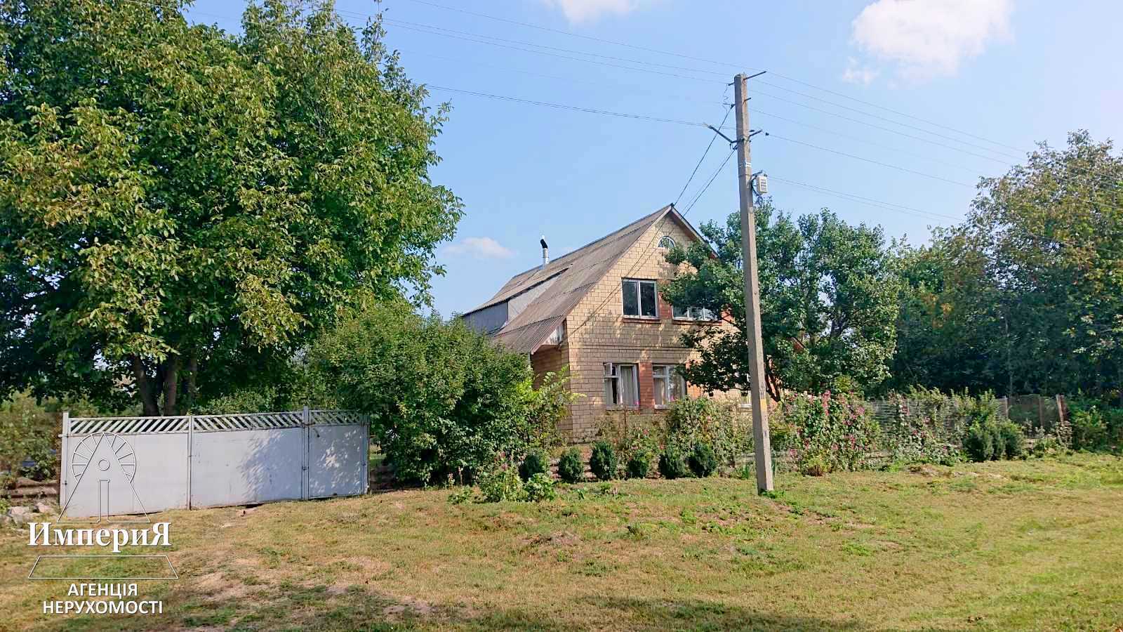 Продаж будинку 83 м²