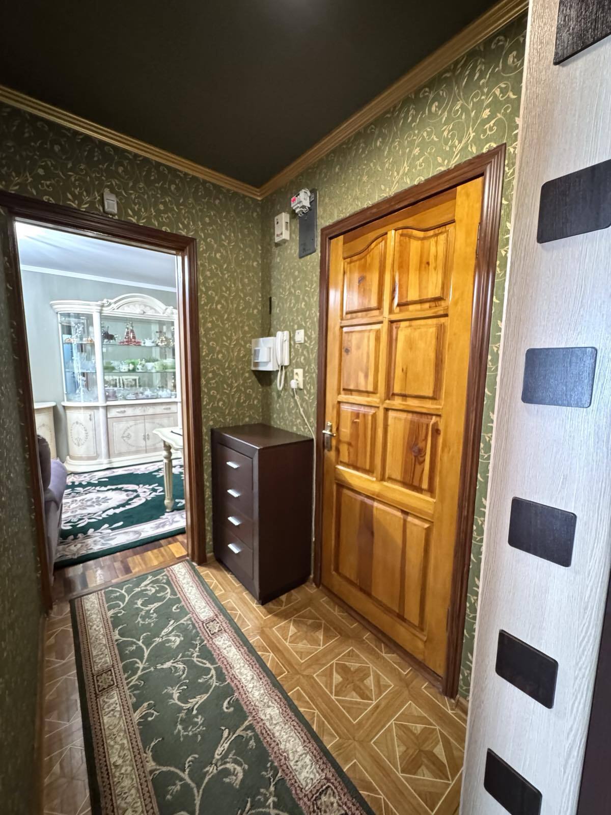 Продажа 2-комнатной квартиры 52 м², Школьная ул.