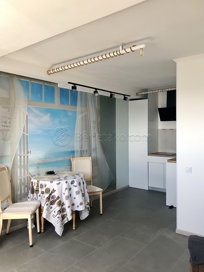 Аренда 3-комнатной квартиры 53 м², Литературная ул., 10