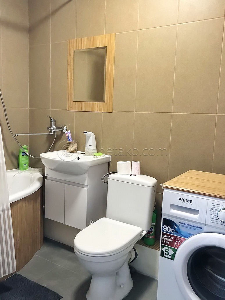 Аренда 3-комнатной квартиры 53 м², Литературная ул., 10