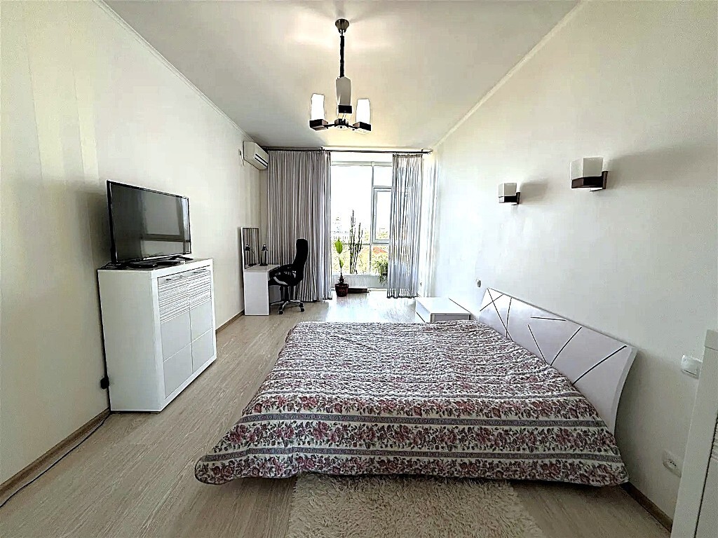 Аренда 2-комнатной квартиры 85 м², Французский бул., 60Б