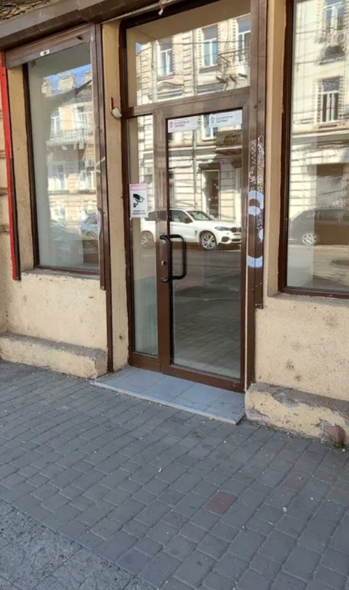 Аренда торгового помещения 28 м², Канатная ул.