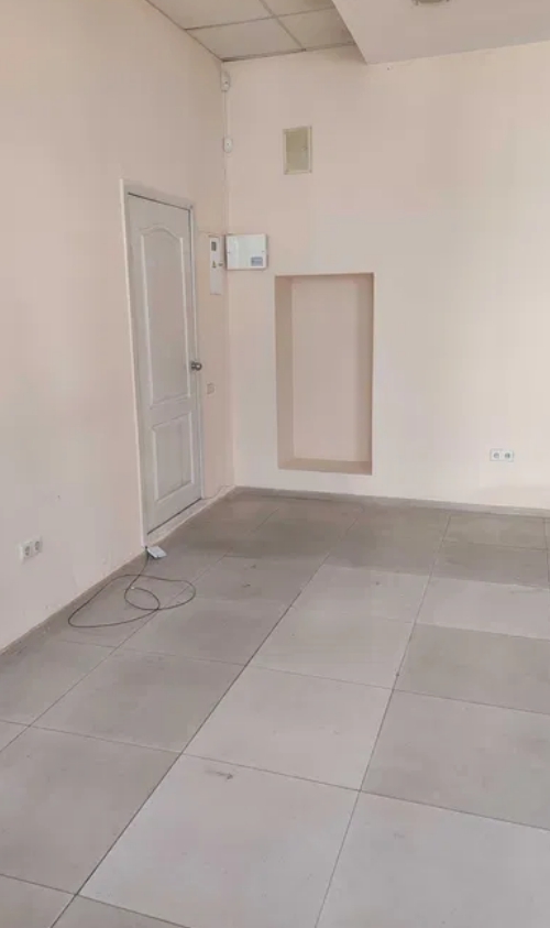 Аренда торгового помещения 28 м², Канатная ул.