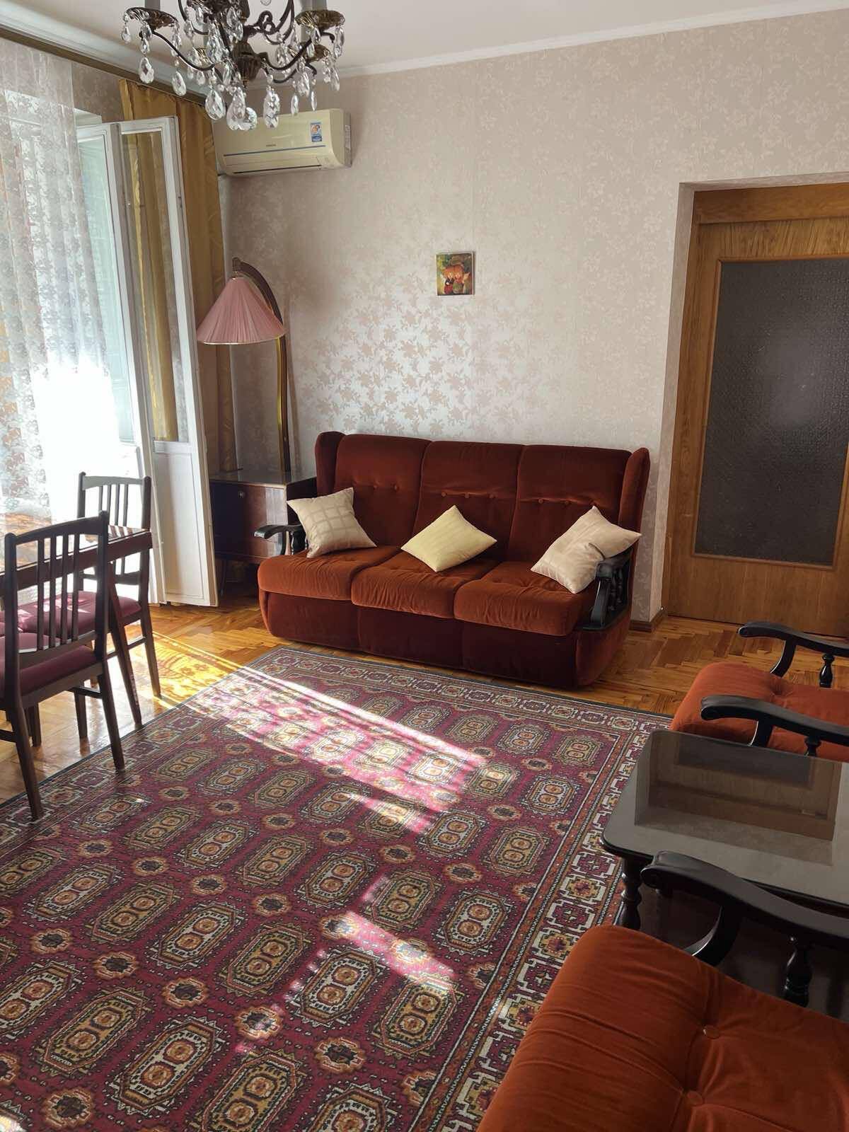 Аренда 2-комнатной квартиры 65 м², Дмитрия Яворницкого просп., 45