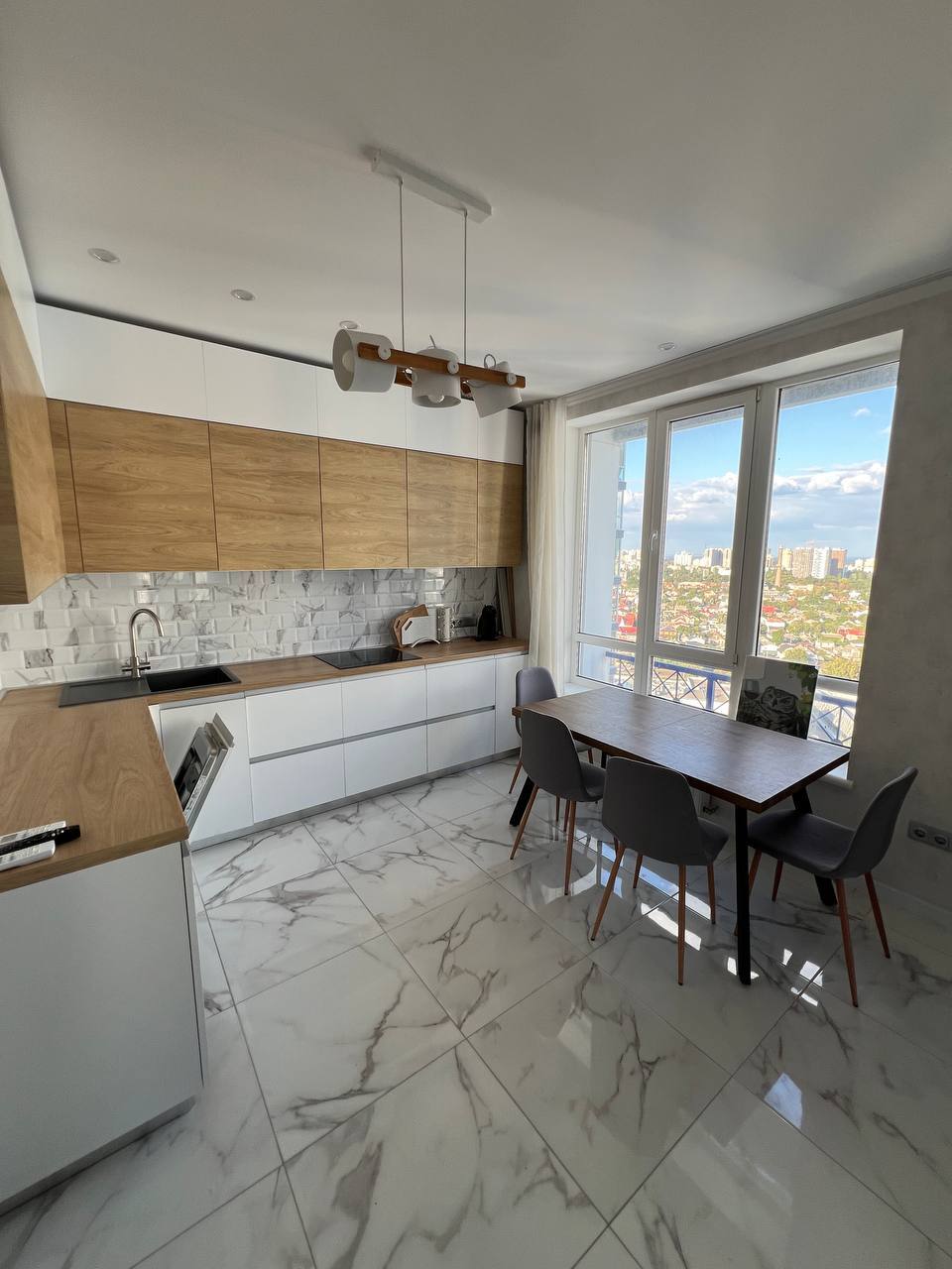 Аренда 2-комнатной квартиры 68 м², Толбухина ул., 135/2