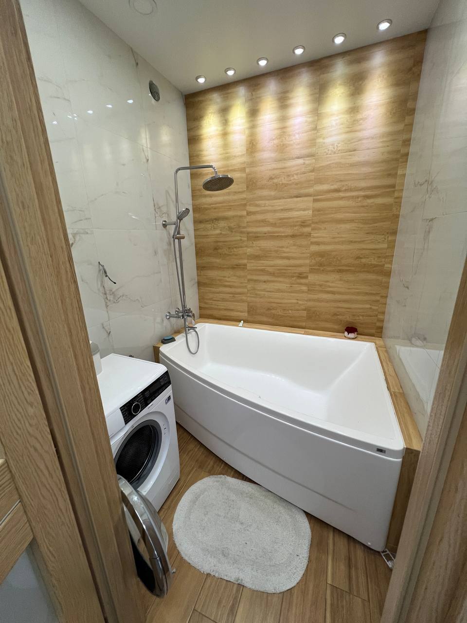 Аренда 2-комнатной квартиры 68 м², Толбухина ул., 135/2