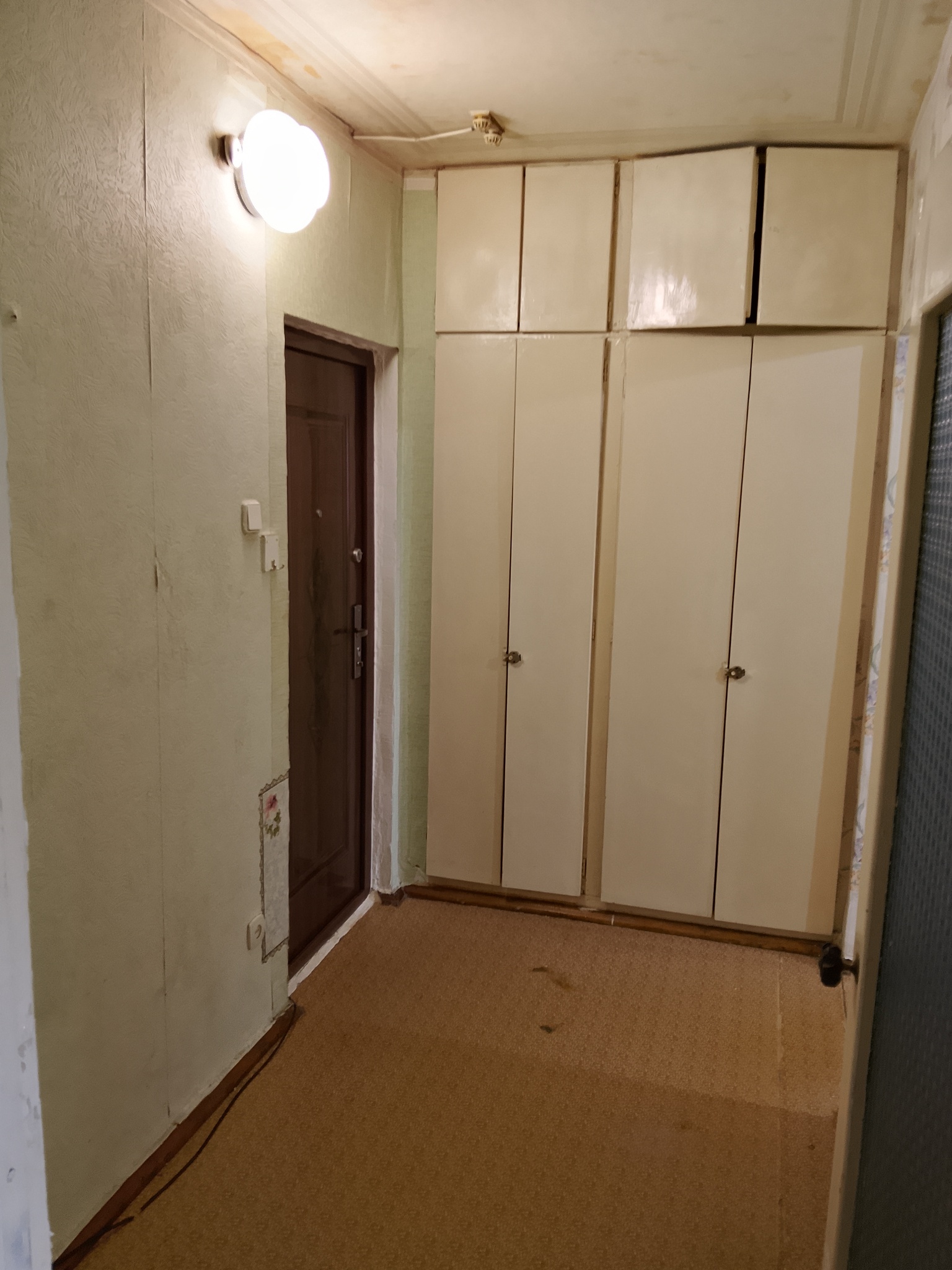 Продажа 1-комнатной квартиры 40.5 м², Владимира Маяковского просп., 40