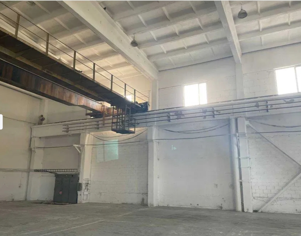 Оренда складу 1520 м², Локомотивная вул.
