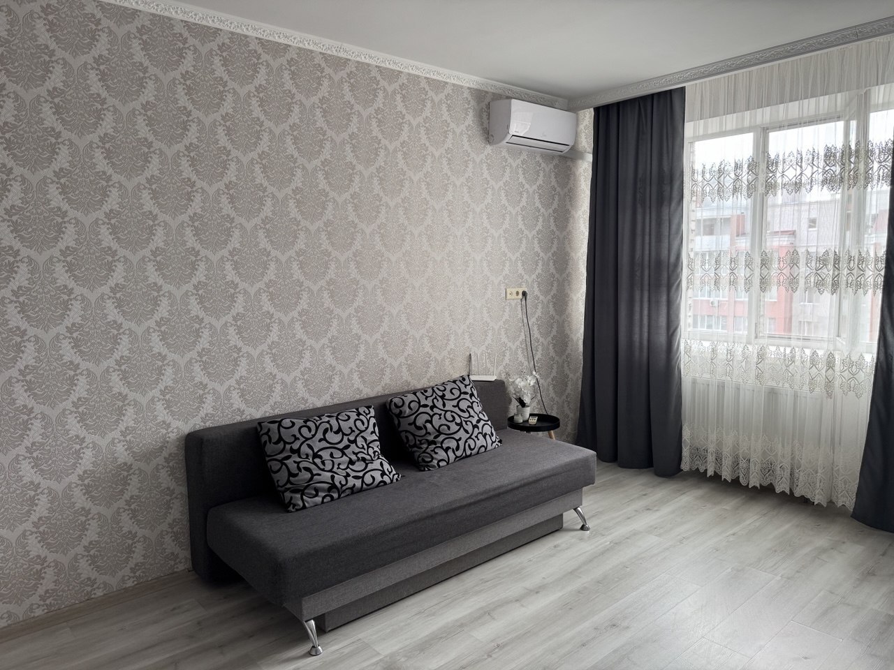 Продажа 1-комнатной квартиры 50 м², Боголюбова ул., 25