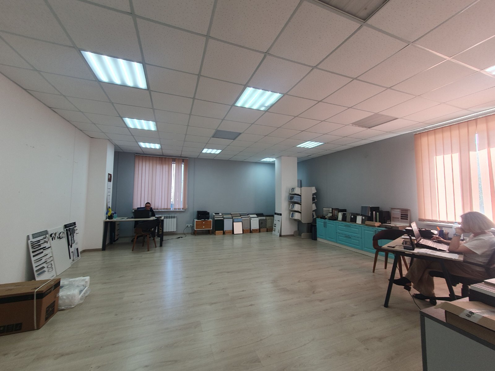 Оренда офісу 92 м², Оболонська вул.