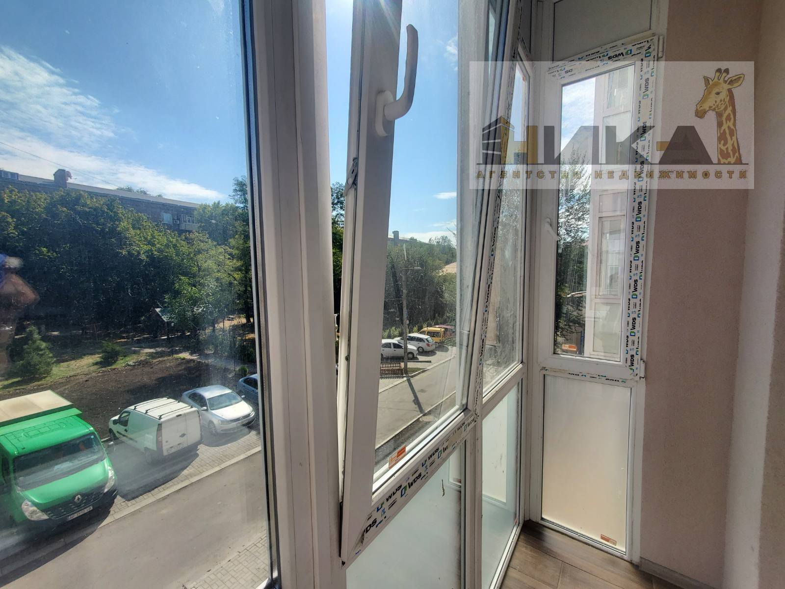 Продажа 3-комнатной квартиры 74 м², Якова Новицкого ул.