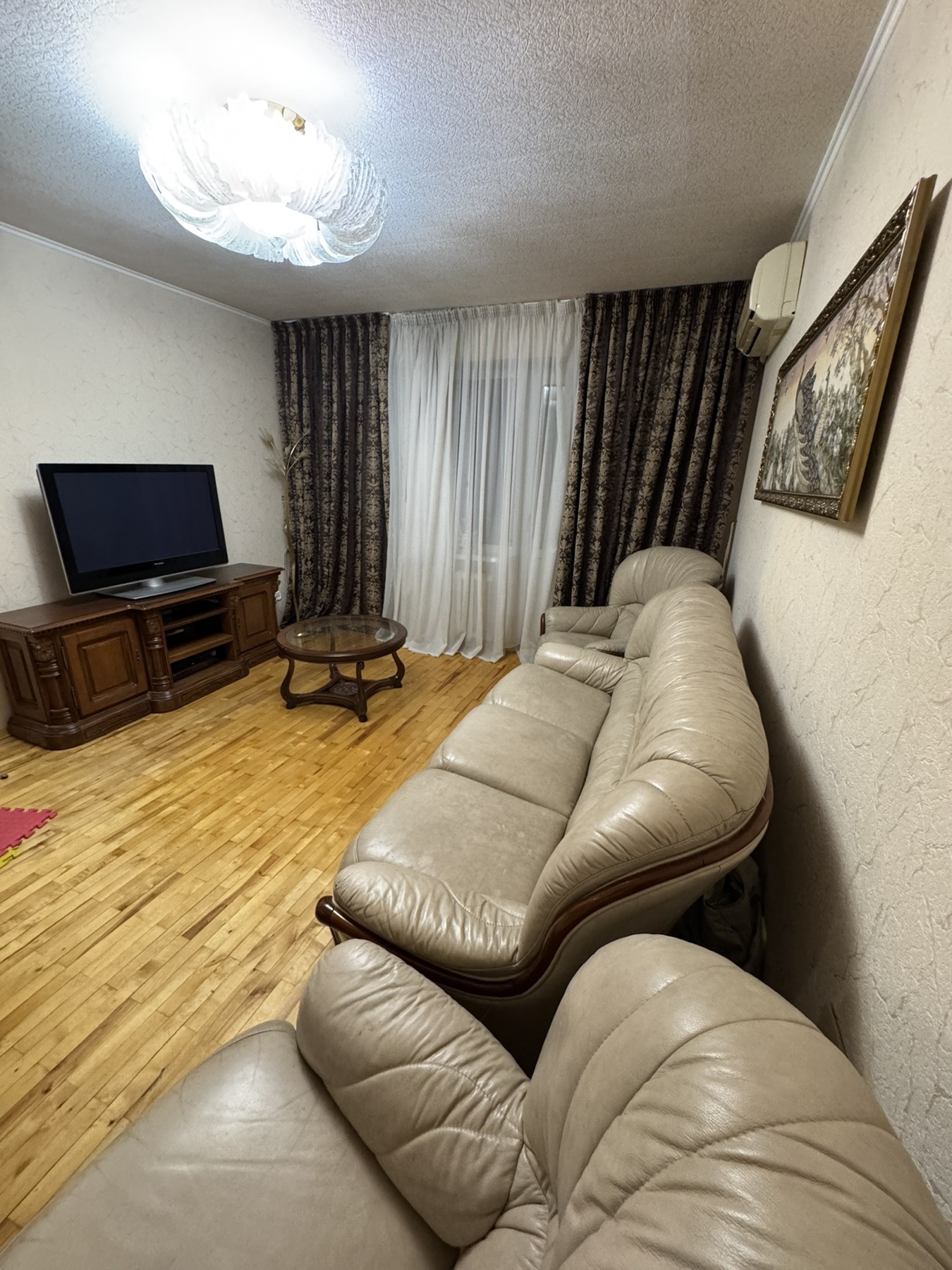 Аренда 3-комнатной квартиры 78 м², Менахем-Мендл Шнеерсона ул.