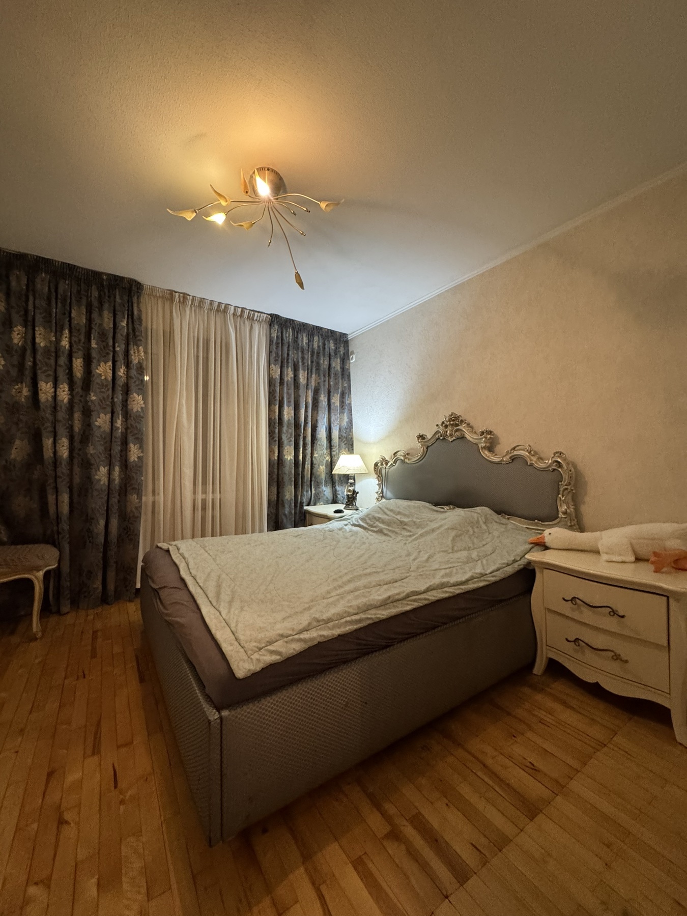 Аренда 3-комнатной квартиры 78 м², Менахем-Мендл Шнеерсона ул.
