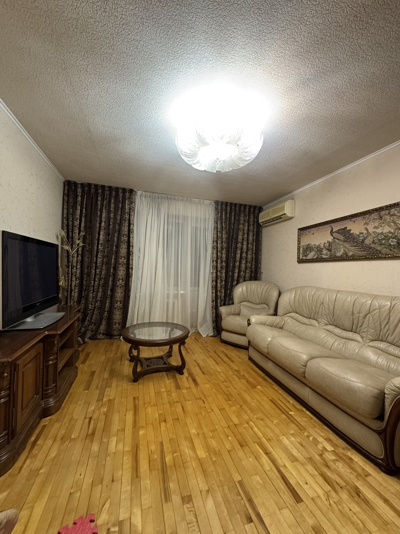 Аренда 3-комнатной квартиры 78 м², Менахем-Мендл Шнеерсона ул.
