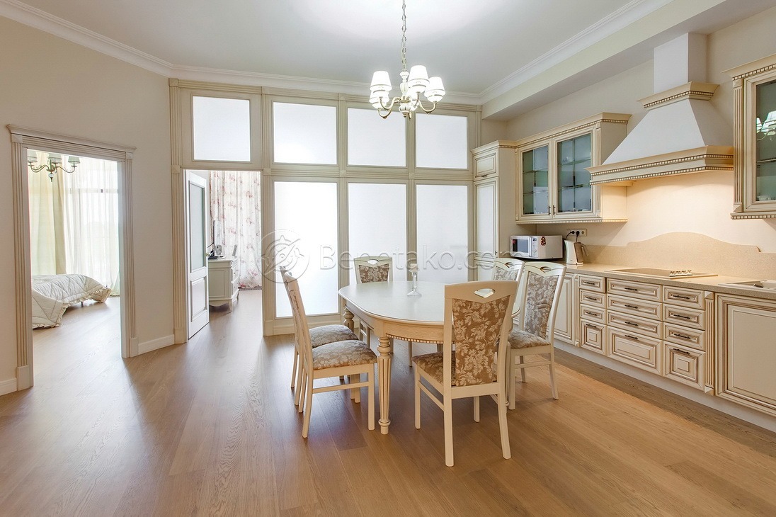 Продажа 3-комнатной квартиры 120 м², Аркадиевский пер., 5/3