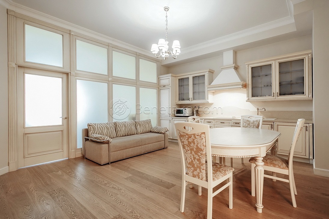 Продажа 3-комнатной квартиры 120 м², Аркадиевский пер., 5/3