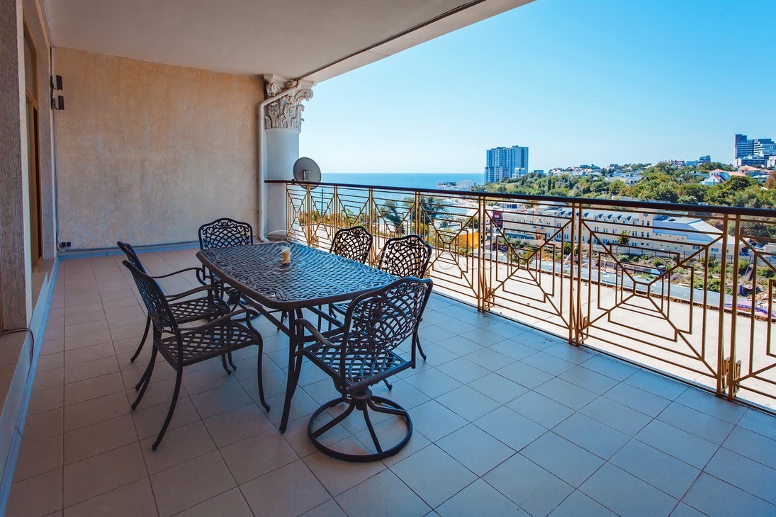 Продажа 3-комнатной квартиры 120 м², Аркадиевский пер., 5/3