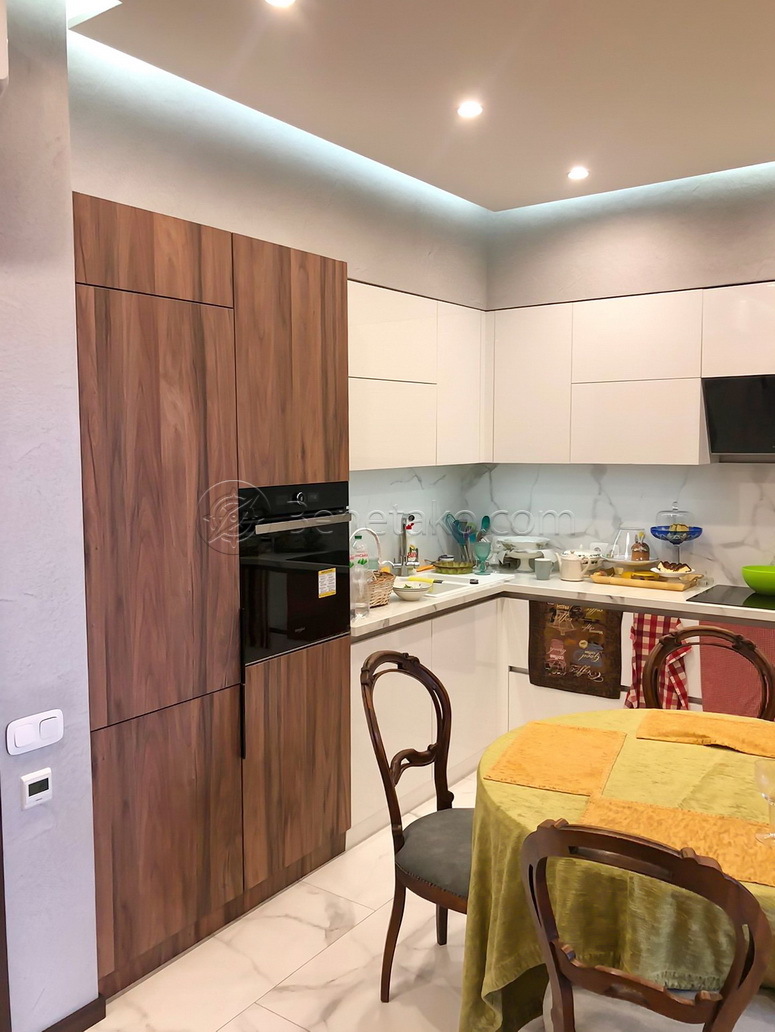 Продажа 3-комнатной квартиры 72 м², Мореходный пер., 2А