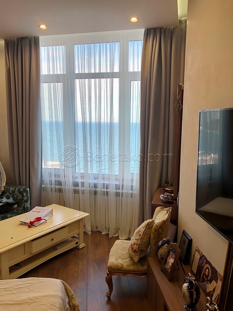 Продажа 3-комнатной квартиры 72 м², Мореходный пер., 2А